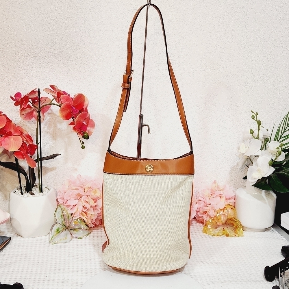 JESSICA MOORE Canvas Bucket Bag